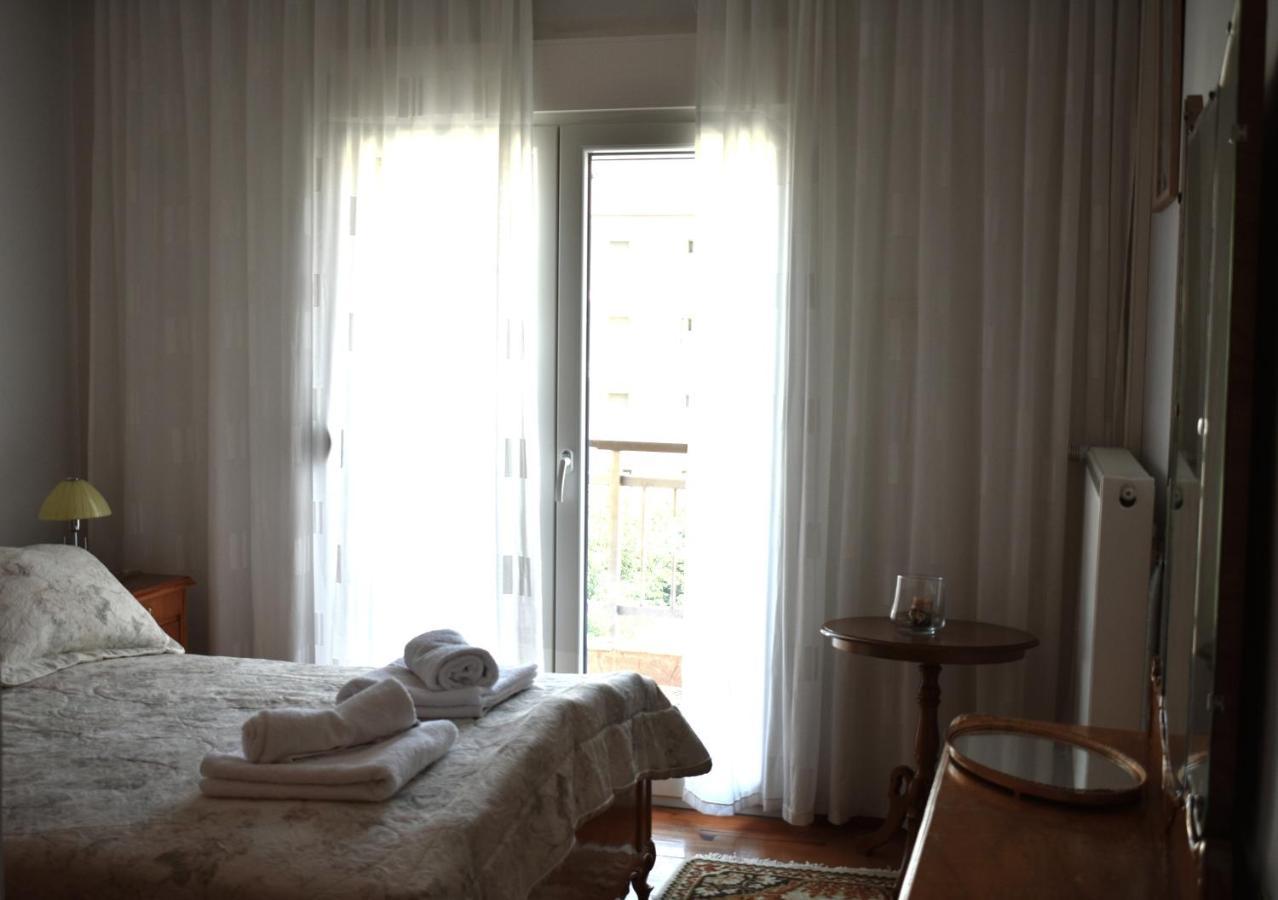 Κεντρικό Και Ευρύχωρο Οροφοδιαμέρισμα Kastoria Eksteriør billede